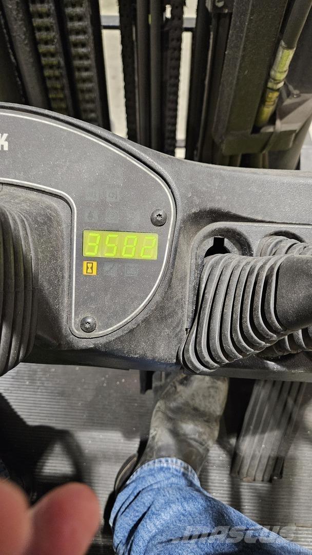 Clark TMX25 Other
