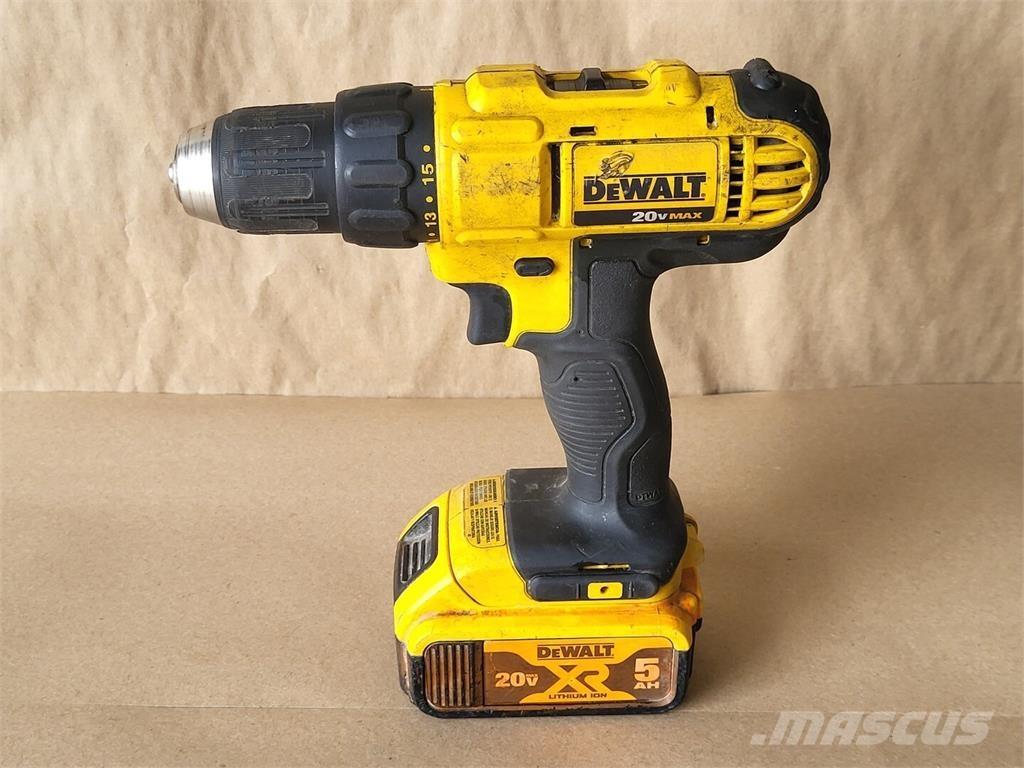 DeWalt DCD771 Other