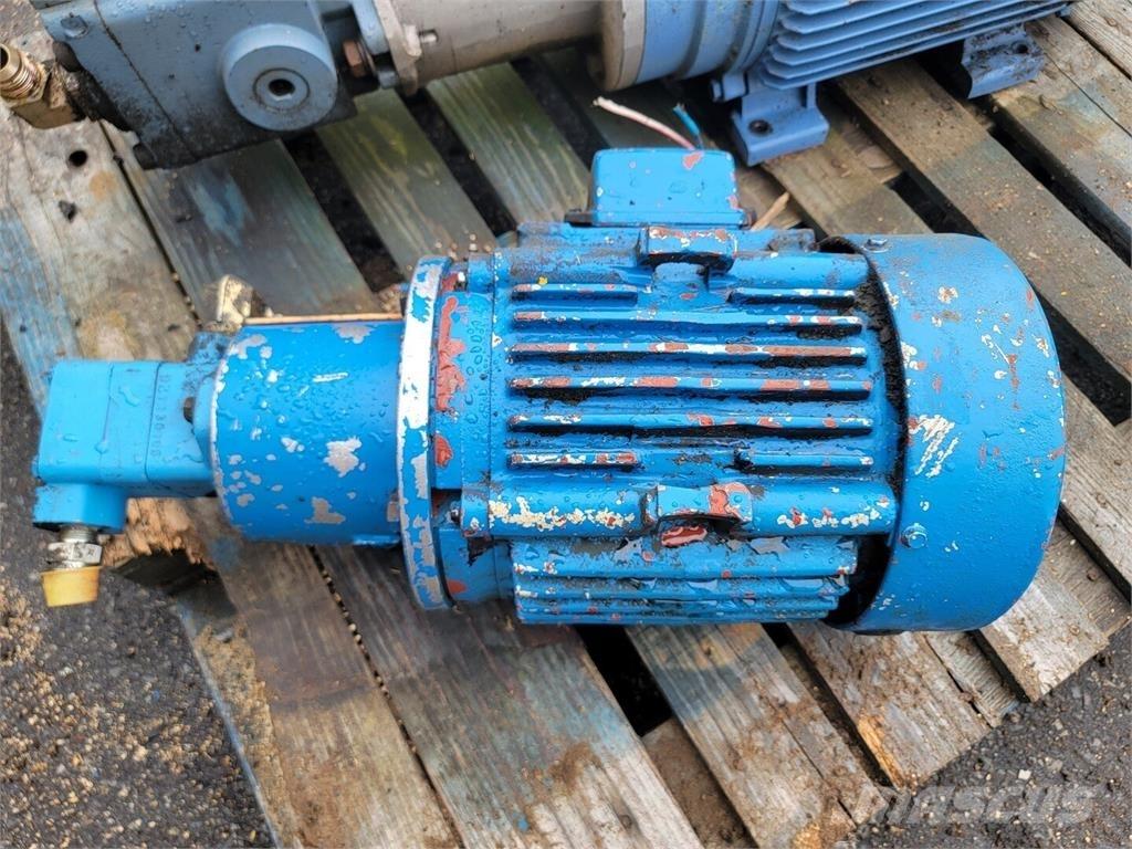 General Electric  Water Pumps