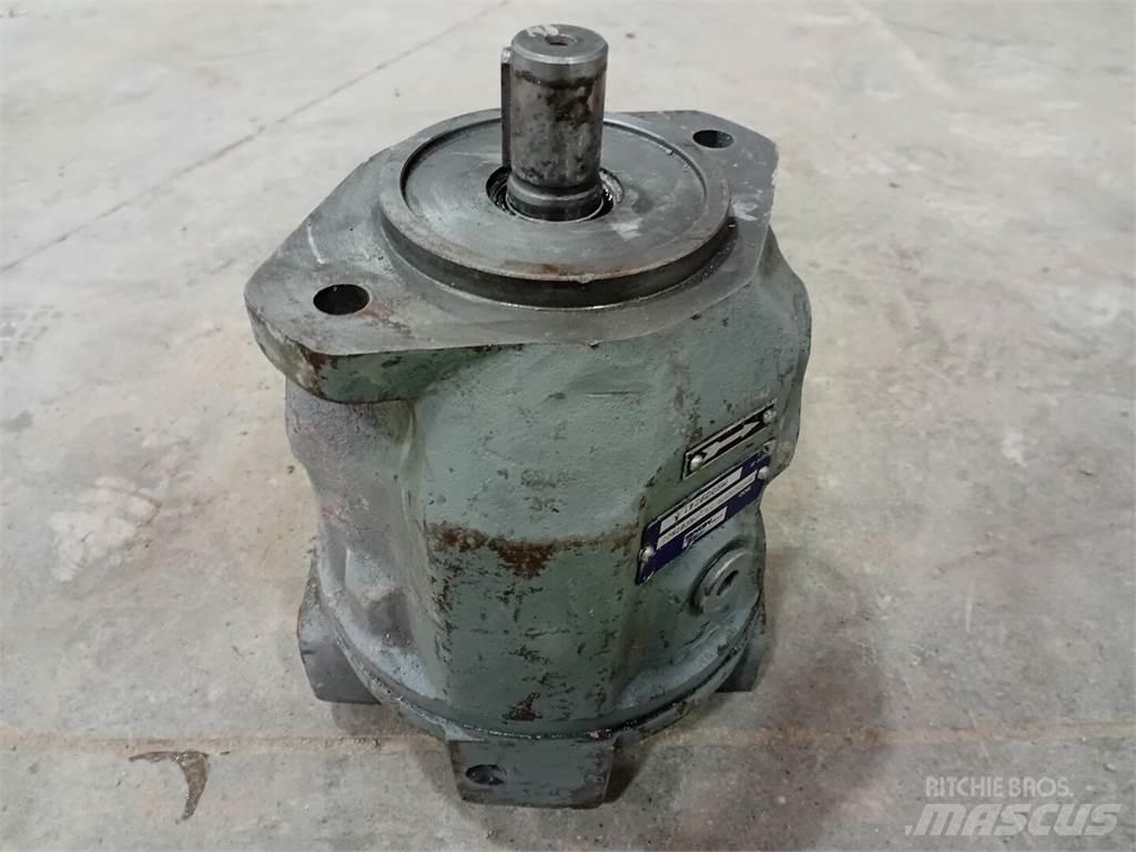  GENUINE METARIS Water Pumps