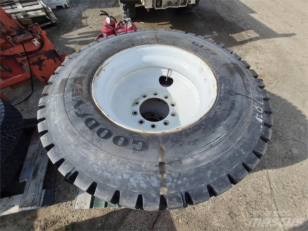 Goodyear G177 Tires, wheels and rims