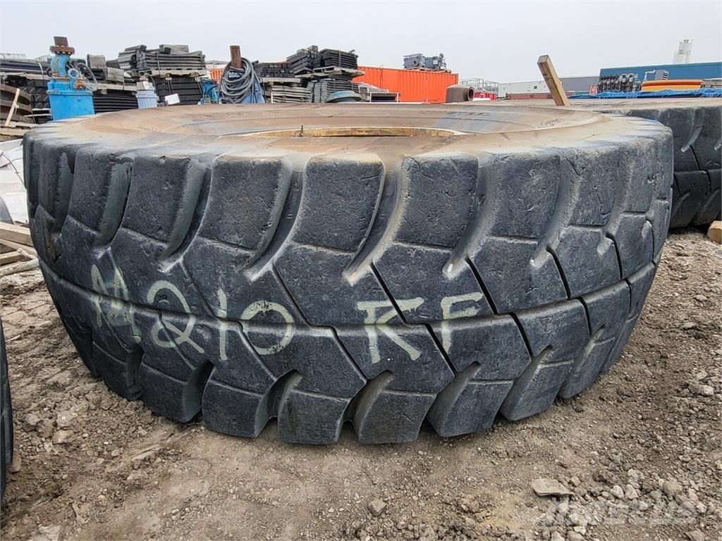 Goodyear RM-4B+ Tires, wheels and rims