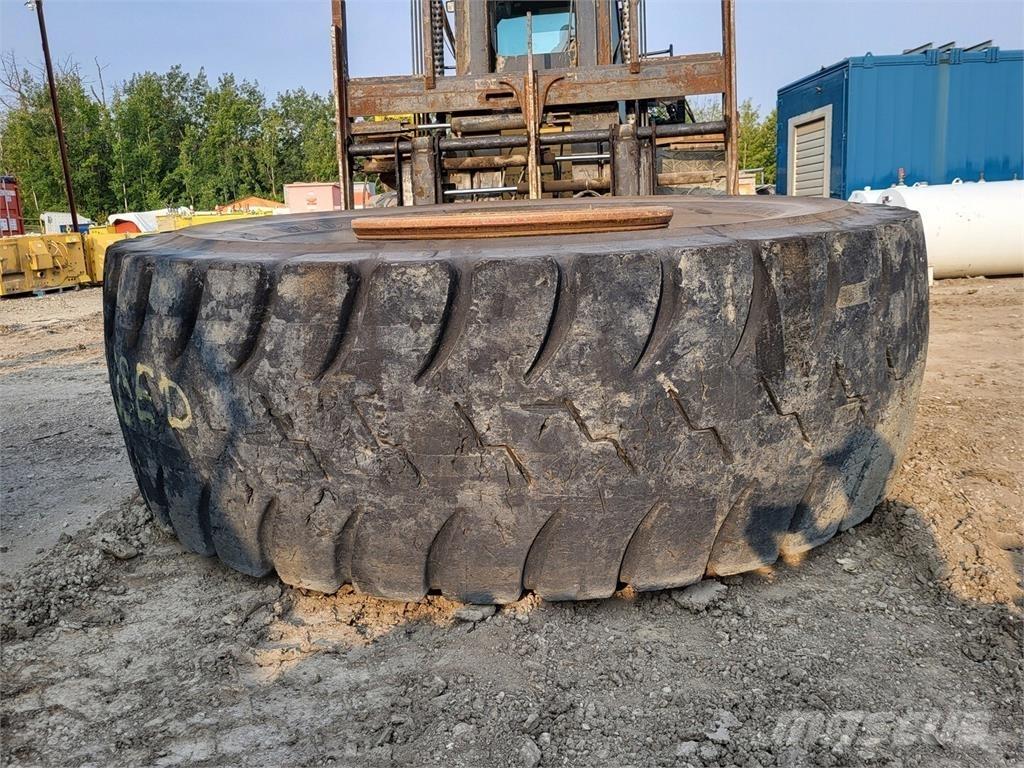 Goodyear RM-4B+ Tires, wheels and rims
