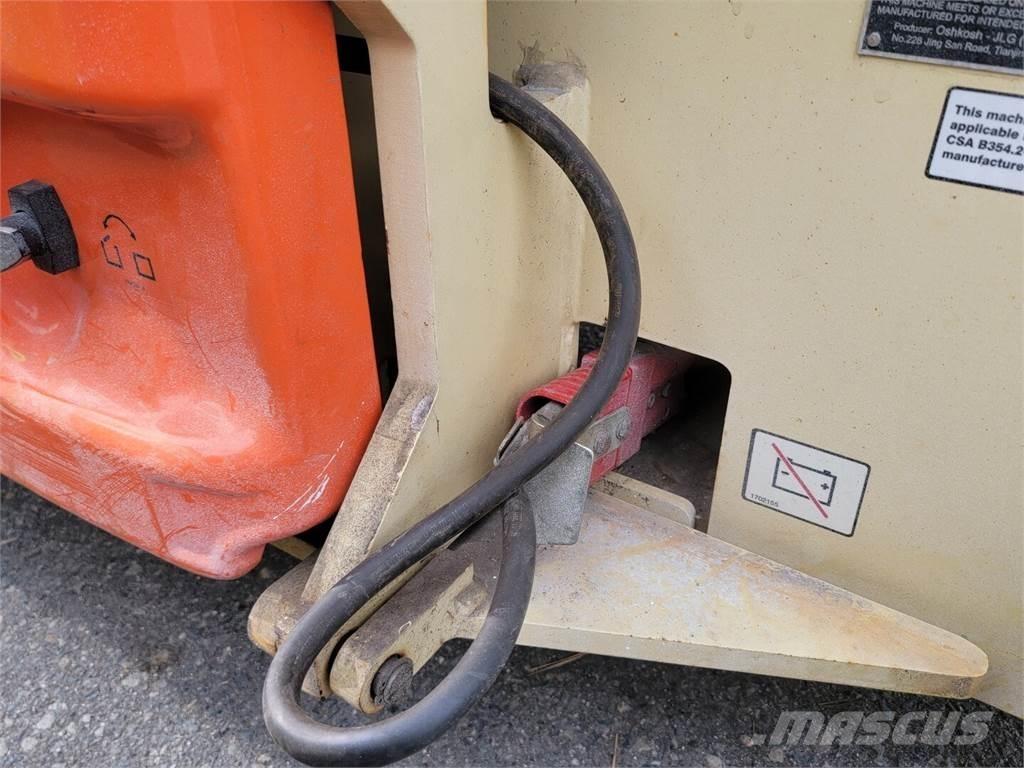 JLG 2646ES Scissor Lifts
