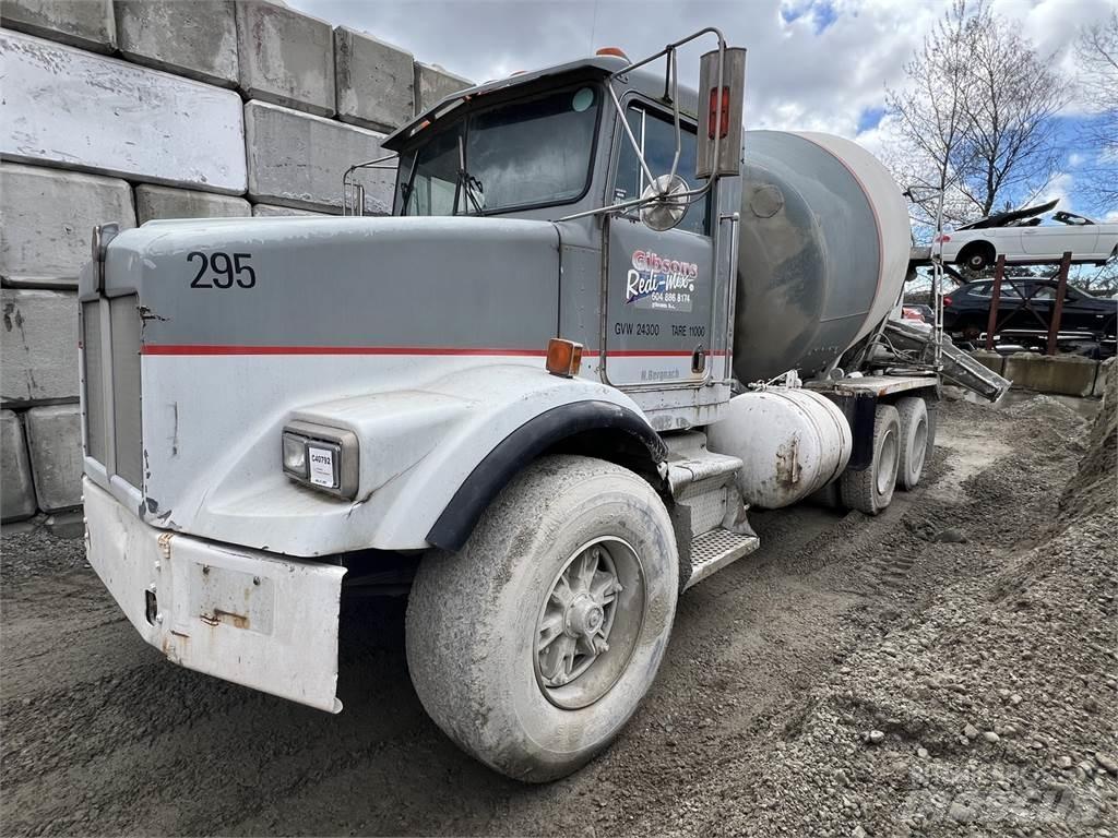 Kenworth  Utility Machines