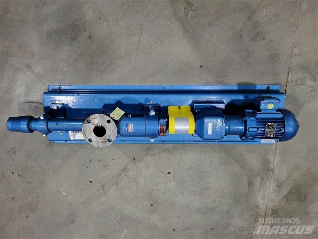  MOYNO 2L4 Water Pumps