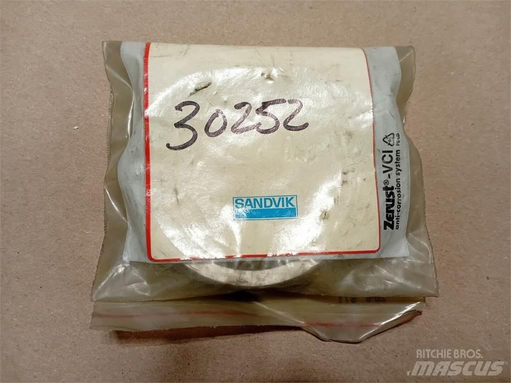 Sandvik DT65699007 Crushers