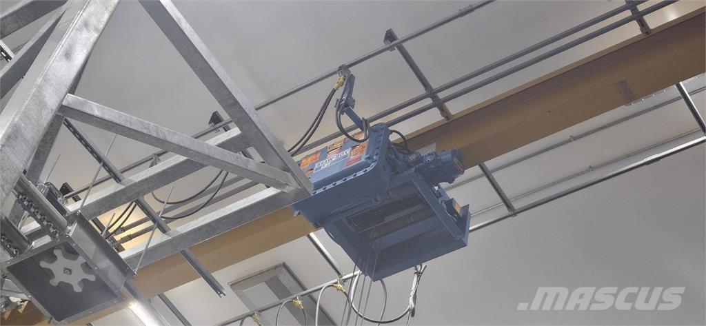  SHAWBOX Used Overhead and Gantry Cranes