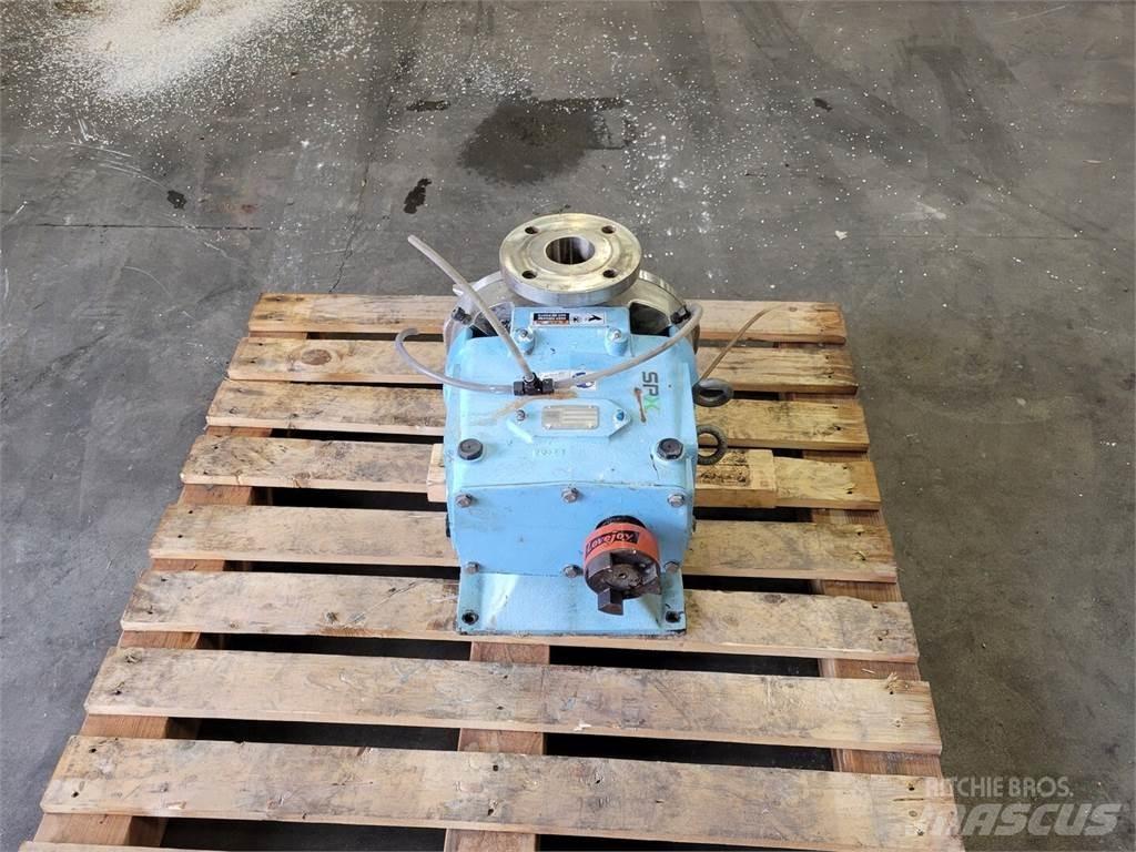  SPX 060-U1 Water Pumps