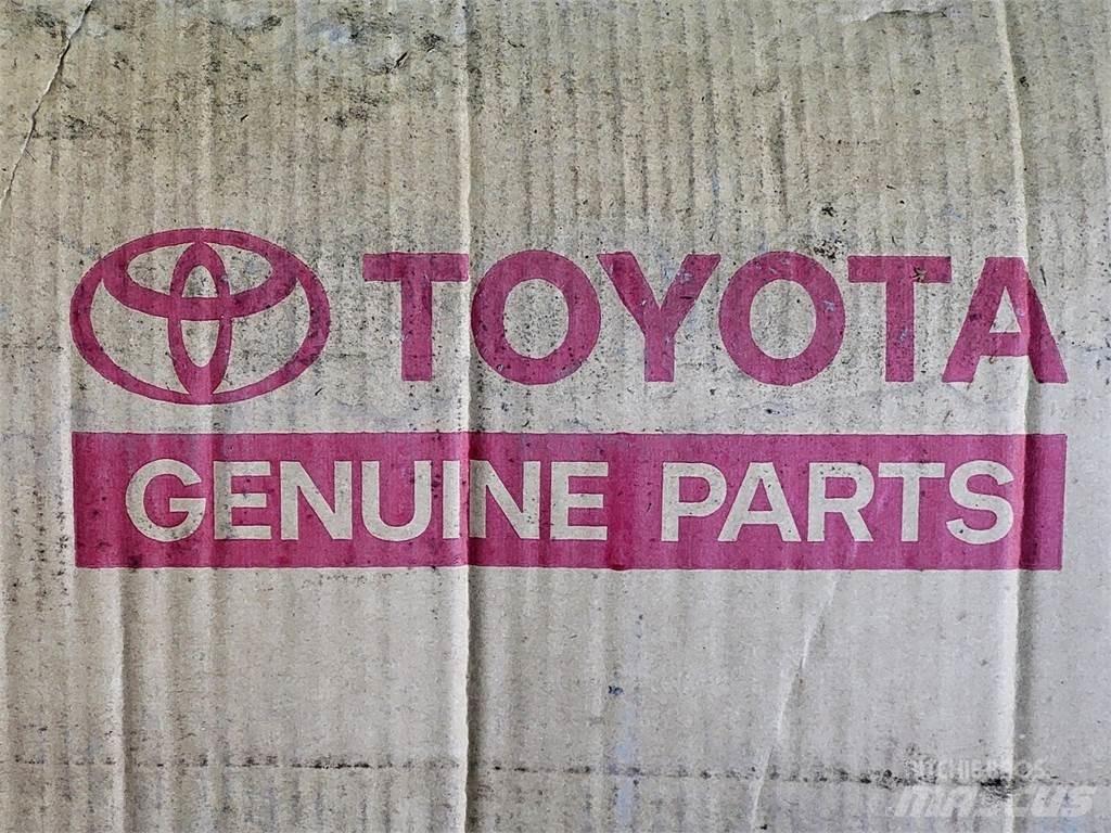 Toyota 67002-60500 Utility Machines
