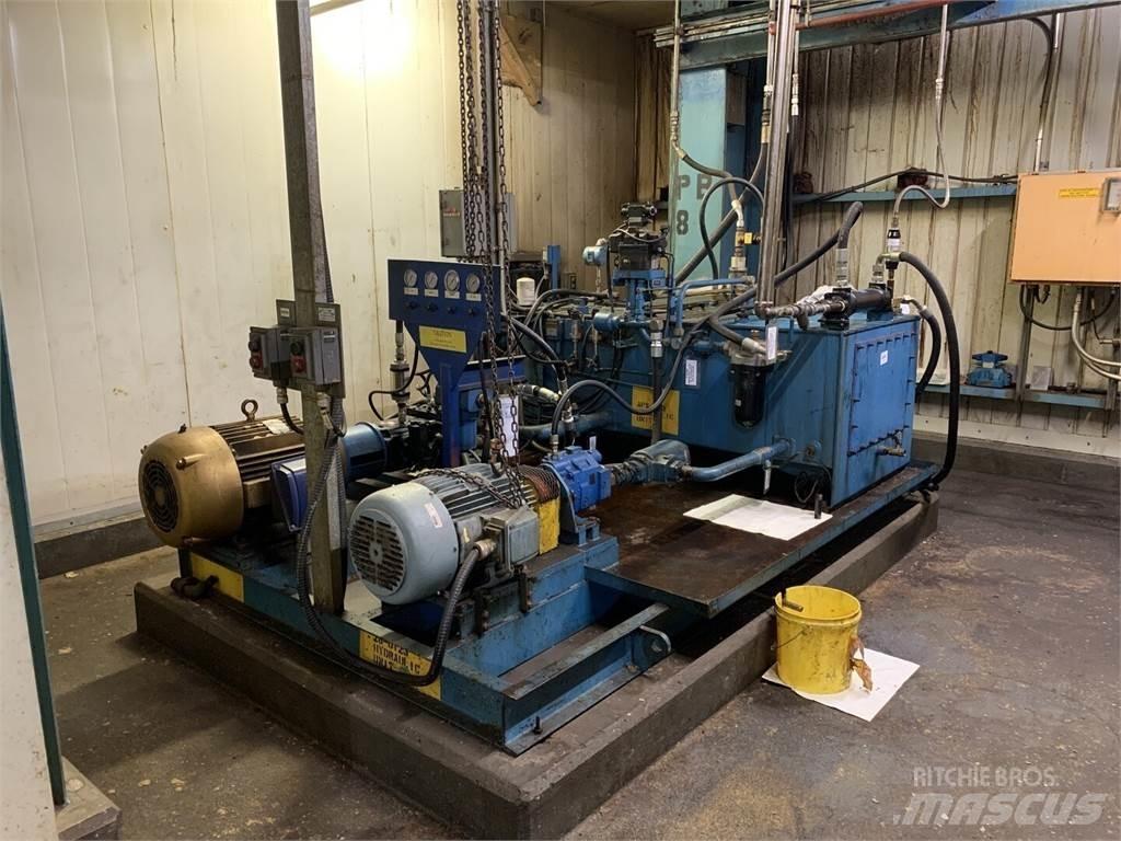 Vickers  Water Pumps