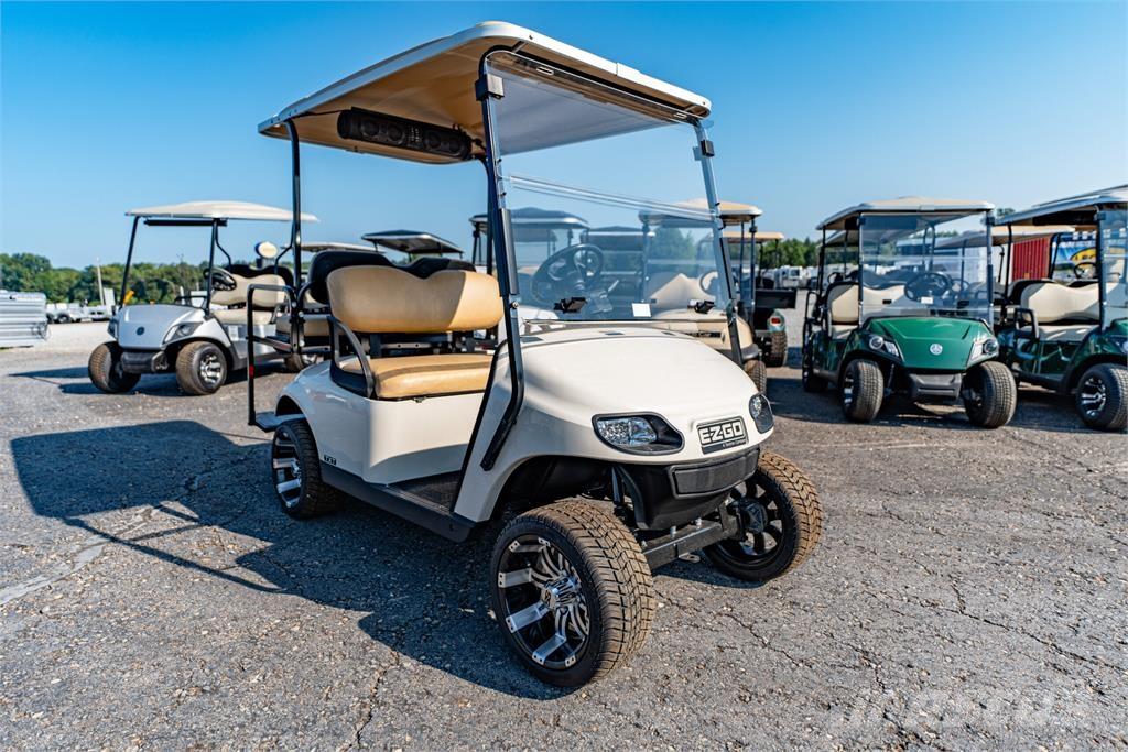 E-Z-GO TXT-GAS Golf Carts