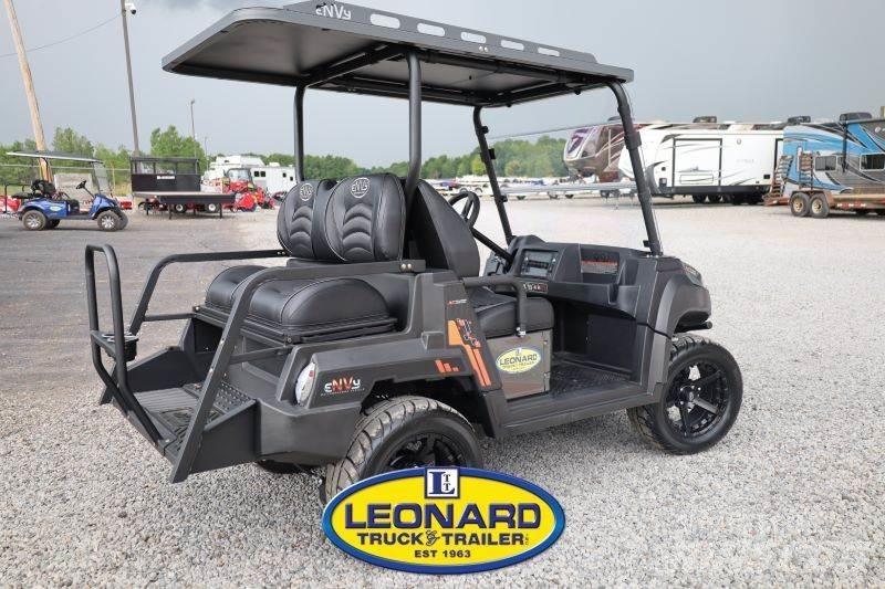 eNVy NV-4 Golf Carts