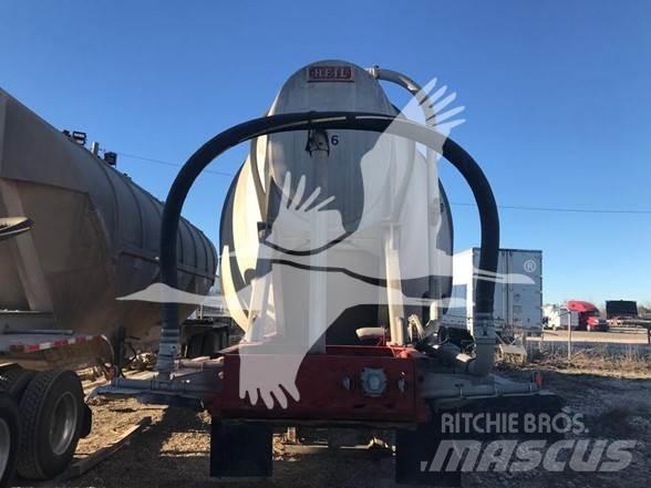 Heil  Tanker Trailers