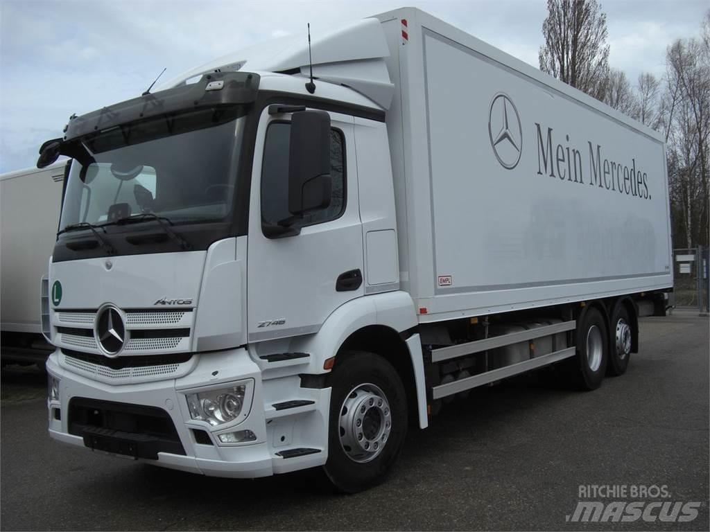 MAN 12220 L / ORGINAL KM Curtain Side Trucks