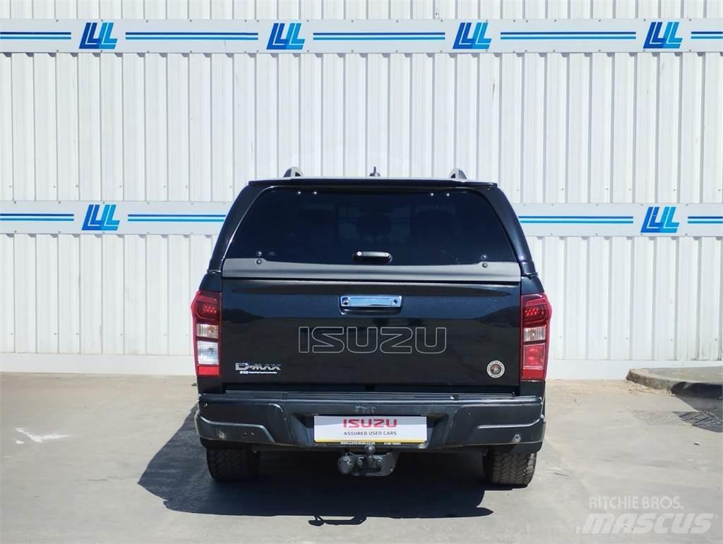 Isuzu Blade Pickup Trucks
