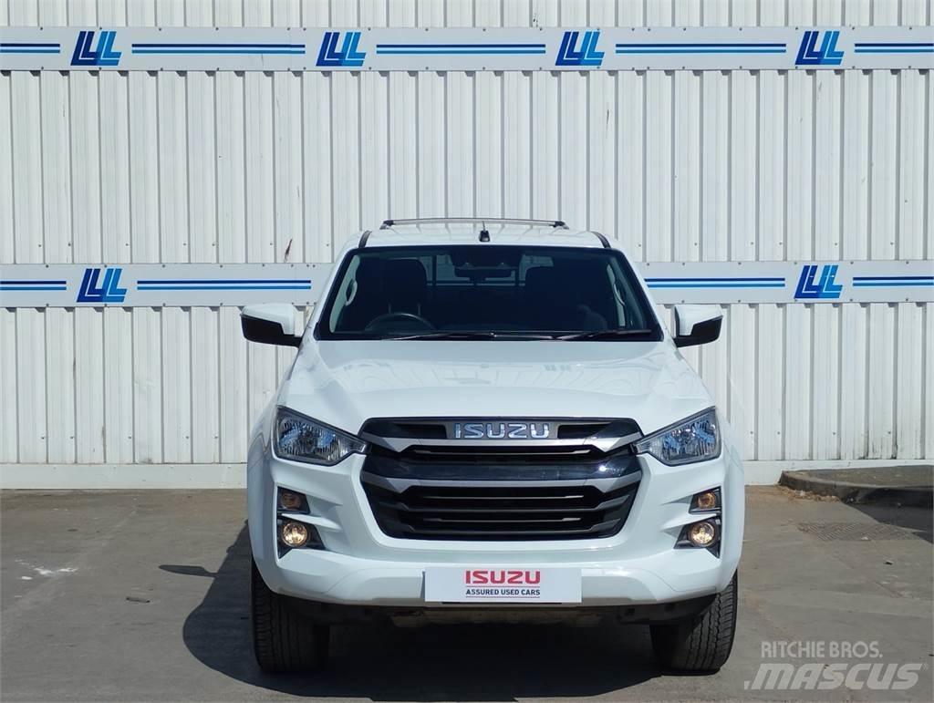 Isuzu DL20 Pickup Trucks
