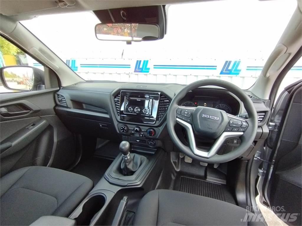 Isuzu Utility Singl Other