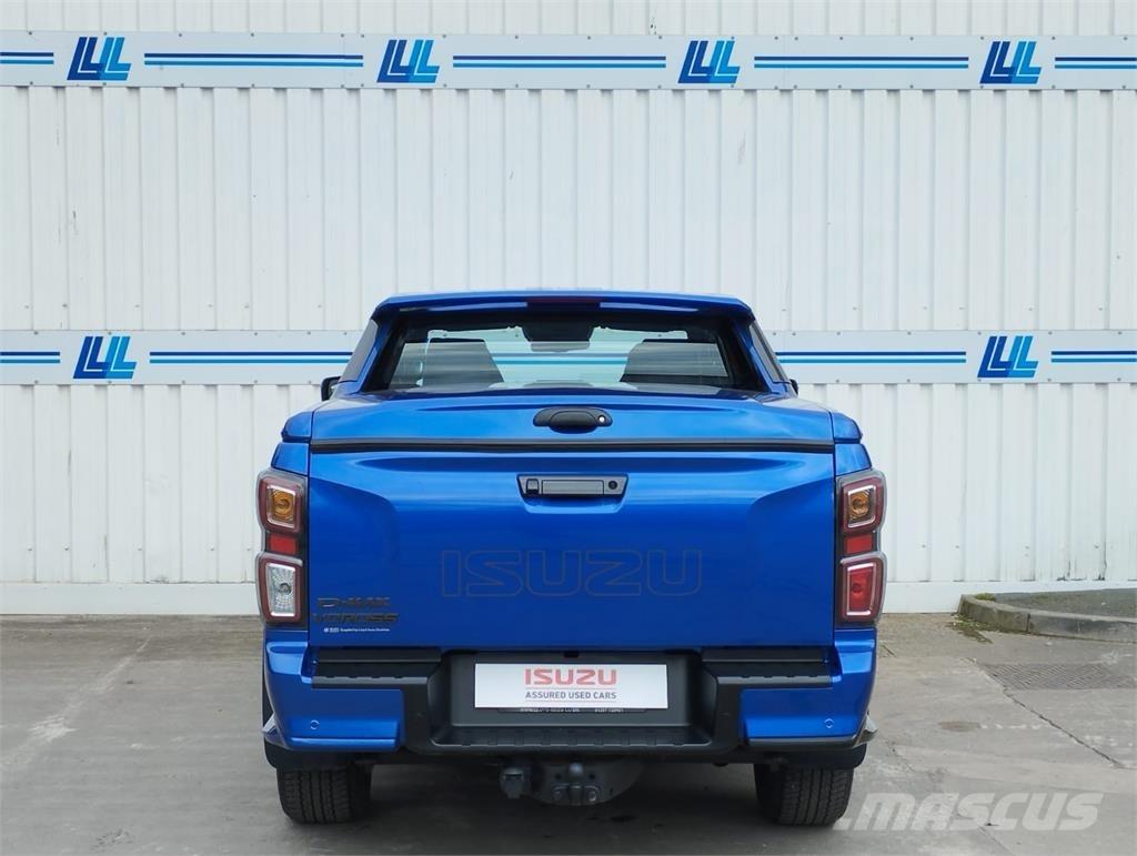Isuzu V-Cross Pickup Trucks