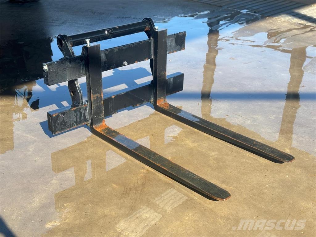 Manitou Pallet Forks Forks