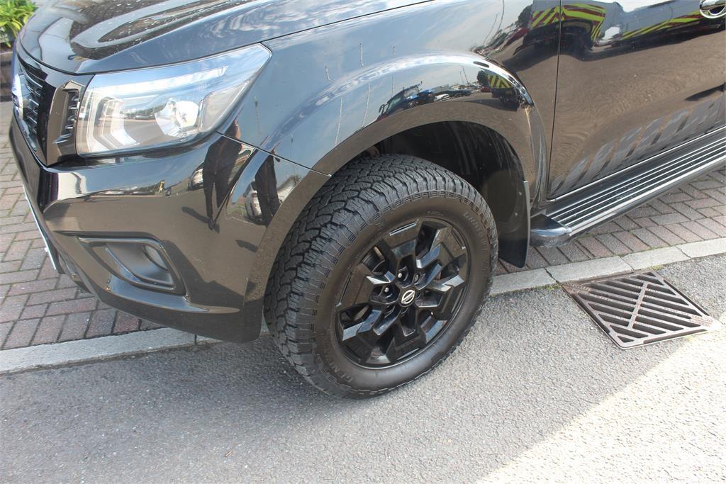 Nissan Navara Pickup Trucks