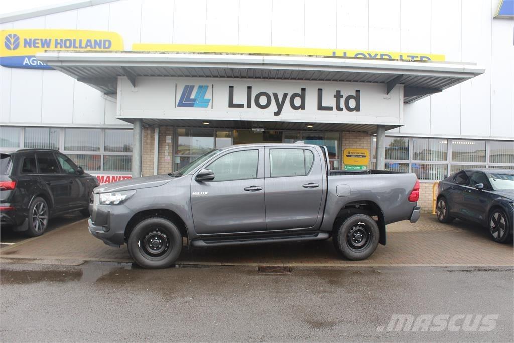 Toyota Hilux Pickup Trucks