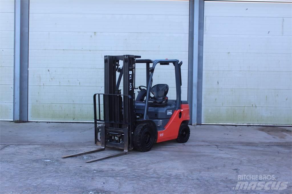 Toyota Tonero 2.5T Misc Forklifts