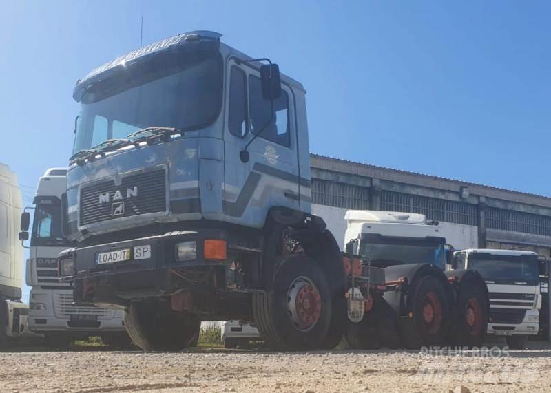 MAN 23.362 Conventional Trucks / Tractor Trucks