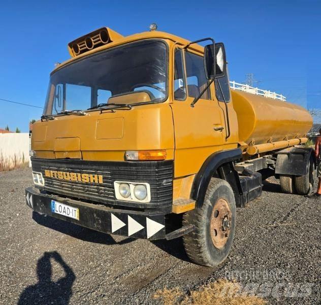 Mitsubishi Fuso Tank Trucks