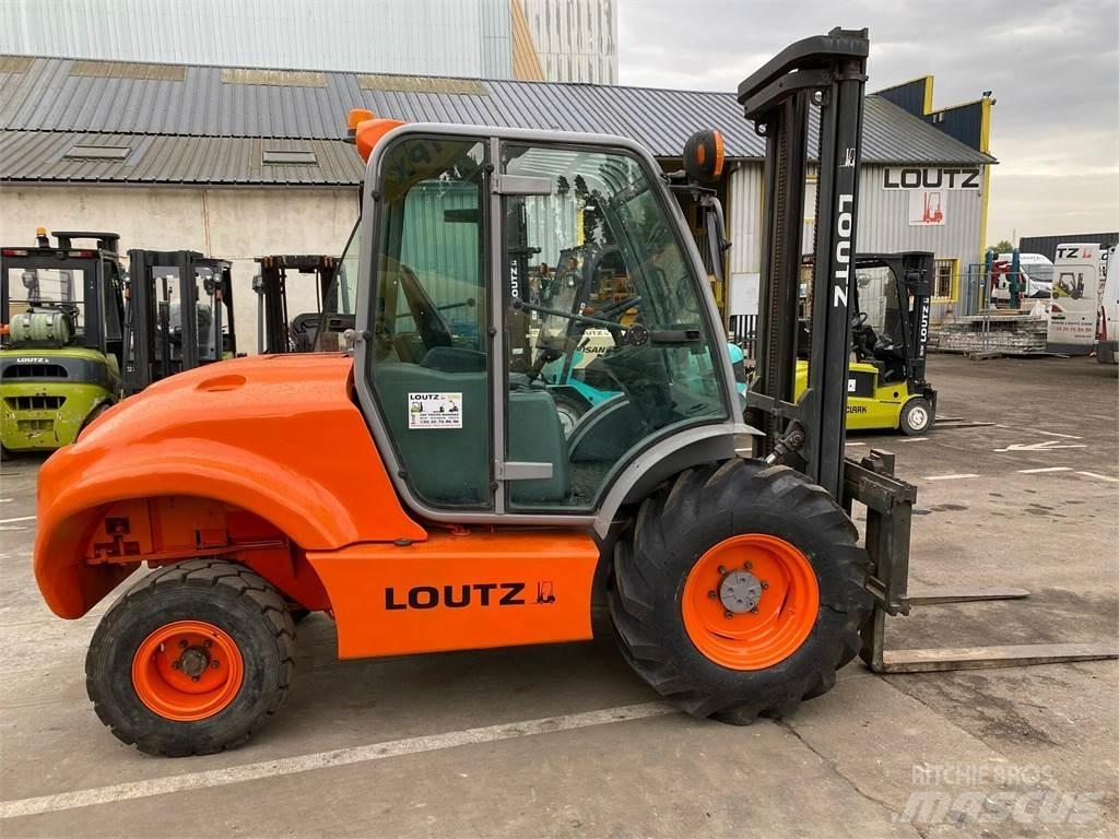 Ausa C300H Rough Terrain Trucks