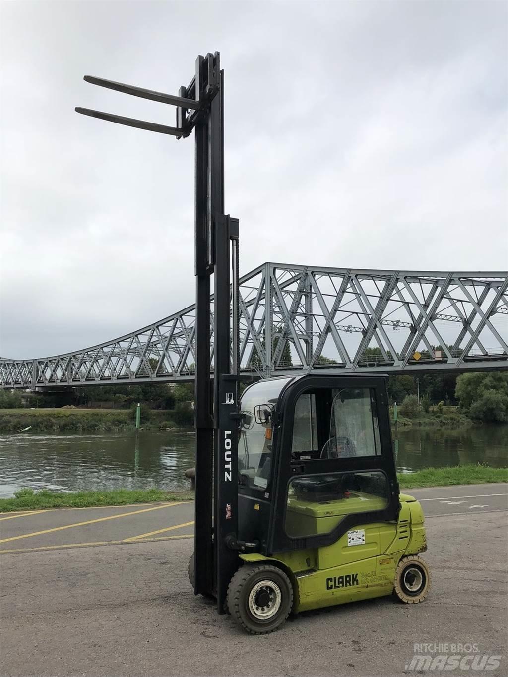 Clark GEX25 Misc Forklifts