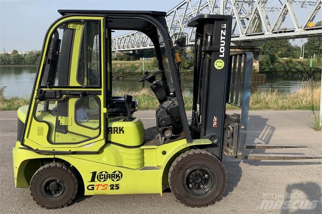 Clark GTS25D Misc Forklifts