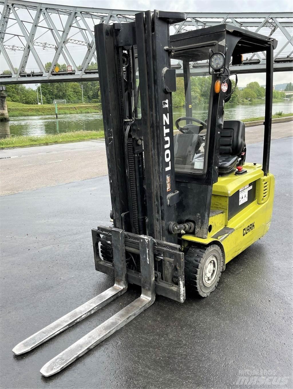 Clark GTX18 Misc Forklifts