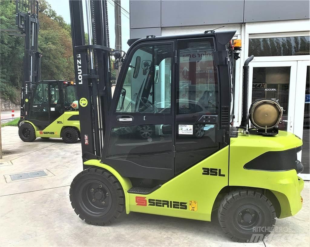 Clark S35L Misc Forklifts
