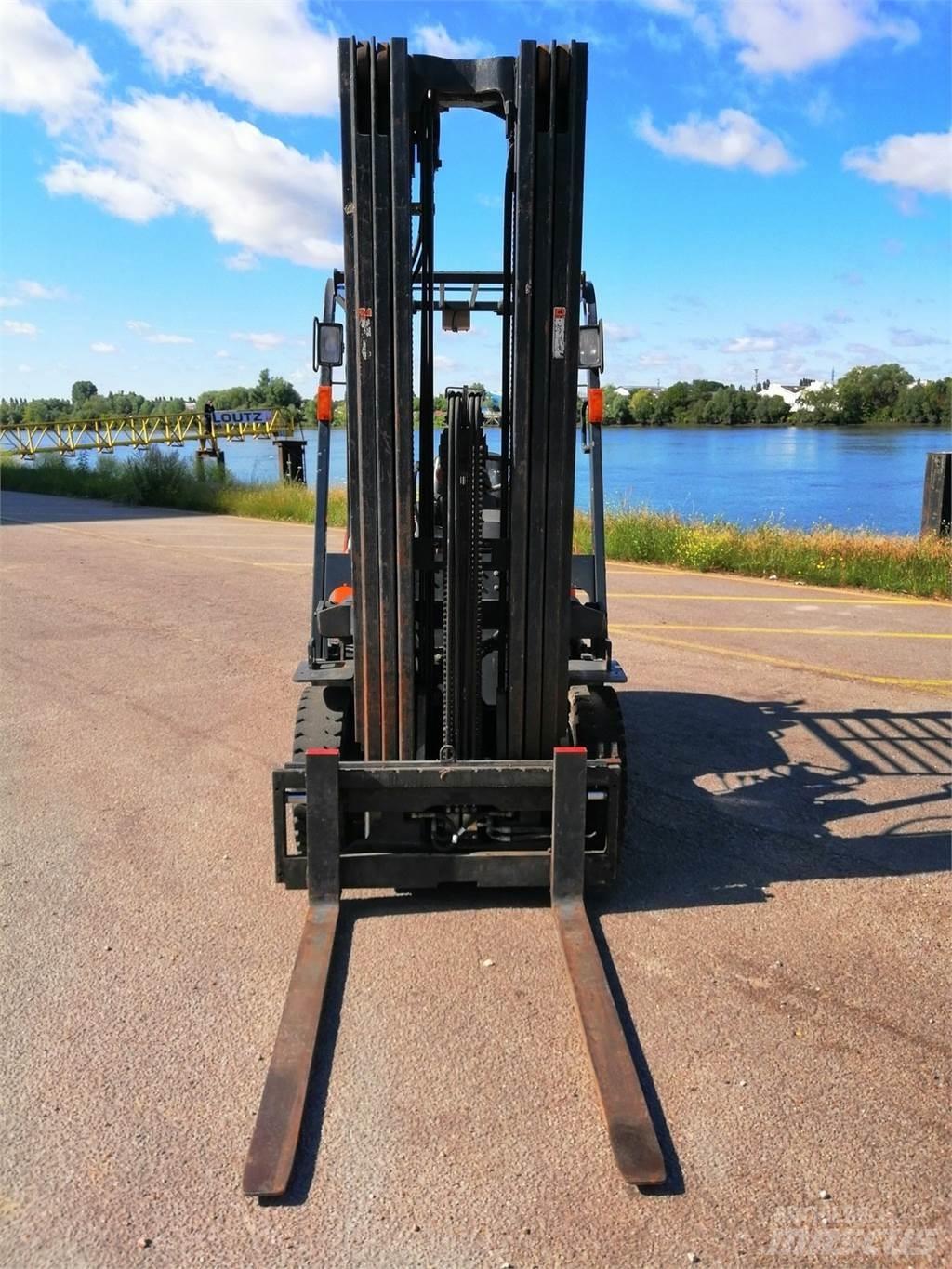 Doosan D25G Misc Forklifts