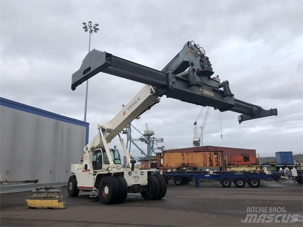 Terex TFC45 Reach Stackers