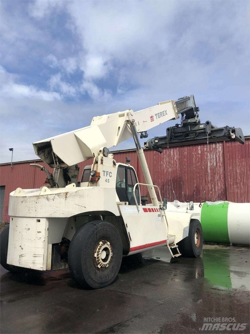 Terex TFC45 Reach Stackers