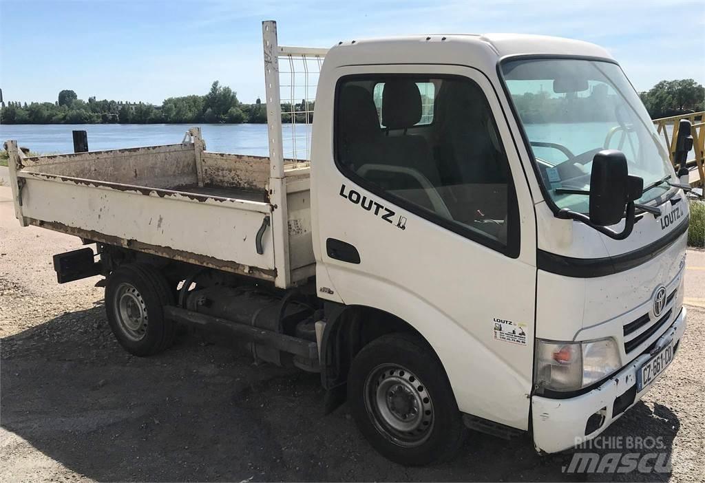 Toyota NT21Y Dump Trucks