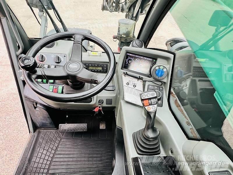 Kramer KT357 Telescopic Handlers