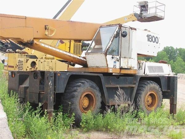 Drott 1800 Mobile and all terrain cranes