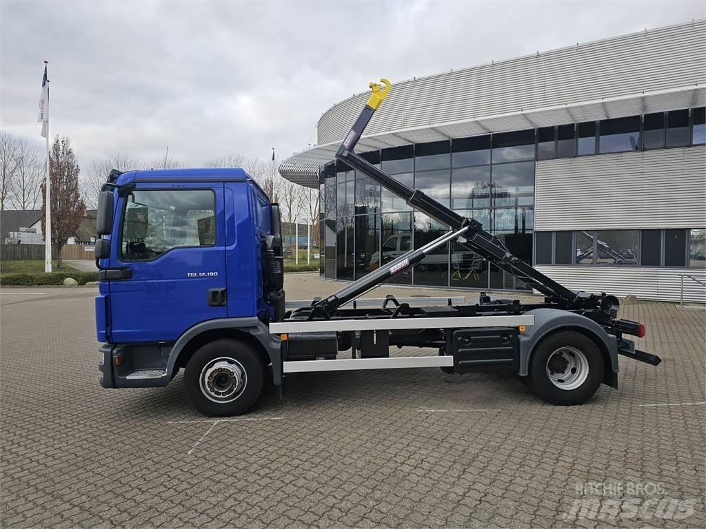 MAN TGL 12.190 BL Hook lift trucks