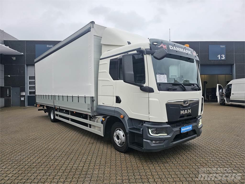 MAN TGL 12.250 Curtain Side Trucks