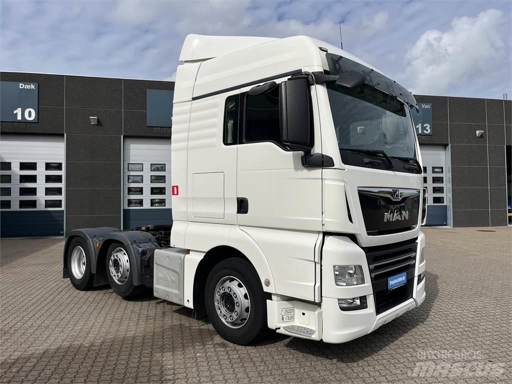MAN TGX 26.470 6x2-2 Conventional Trucks / Tractor Trucks