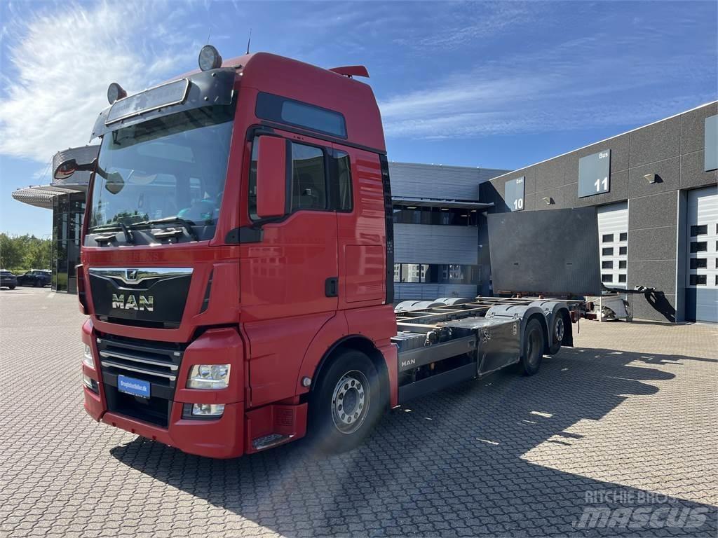 MAN TGX 26.500 6x2 Container Trucks