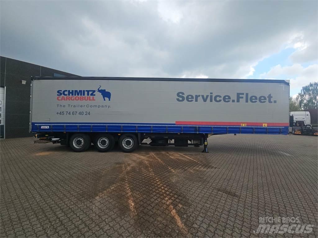 Schmitz Cargobull 13,60 Curtain  trailers