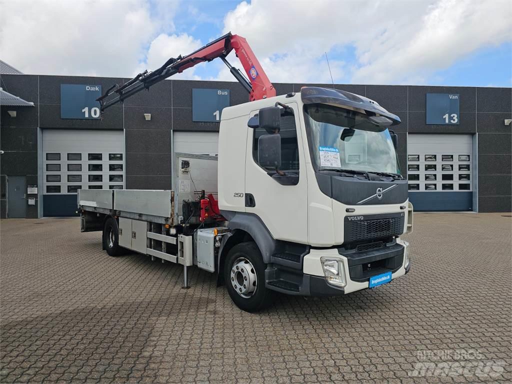 Volvo FL250 Boom / Crane / Bucket Trucks