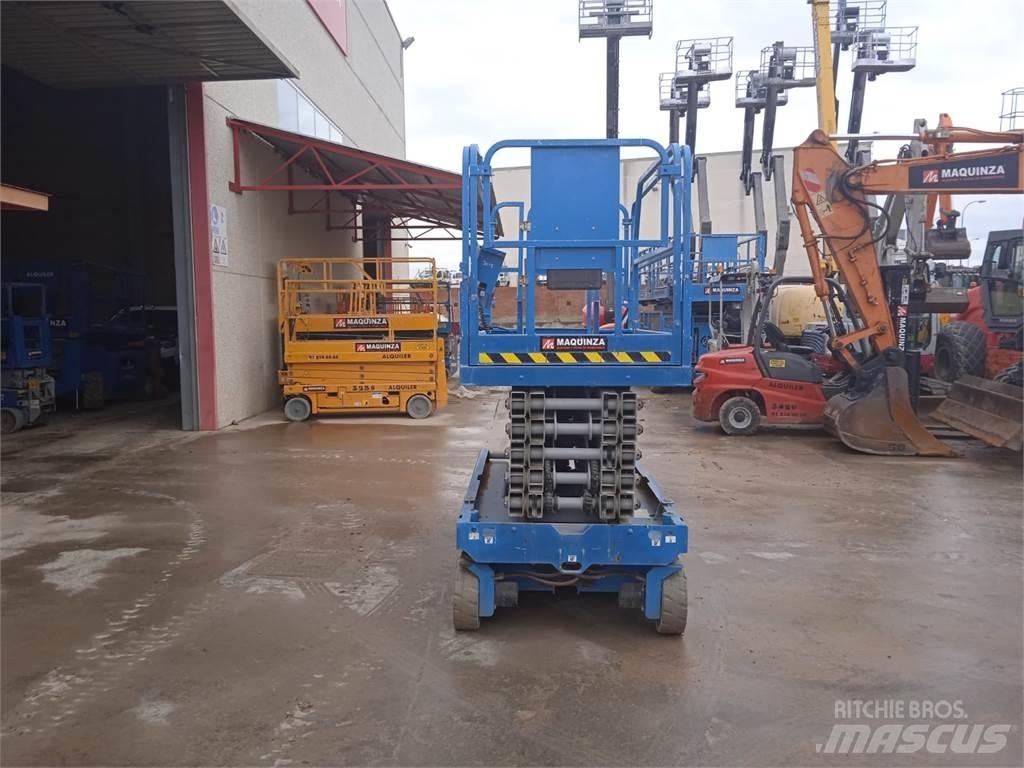 Genie GS4047 Scissor Lifts