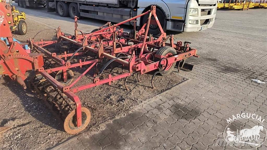 Doublet-Record 2,9 m Farm Equipment - Others