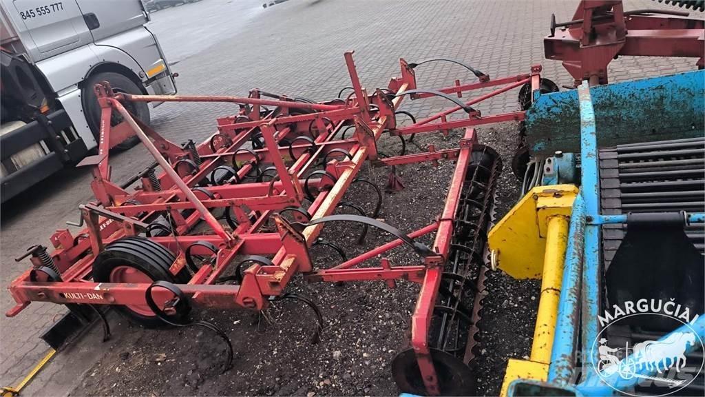 Doublet-Record 2,9 m Farm Equipment - Others