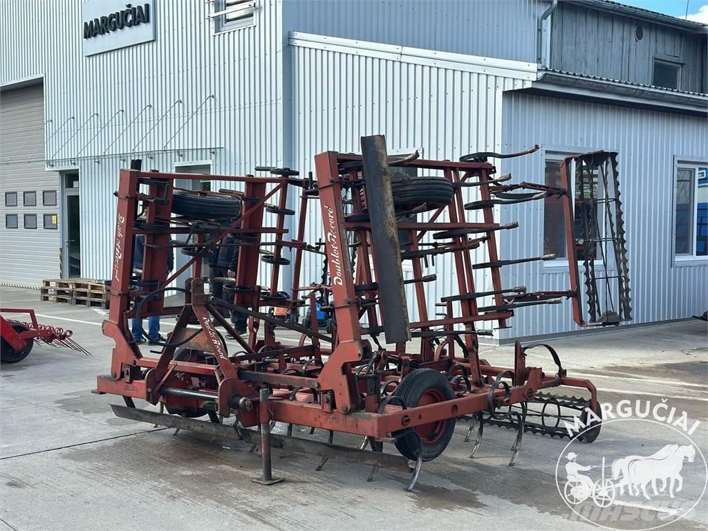 Doublet-Record 4,5 m Farm Equipment - Others